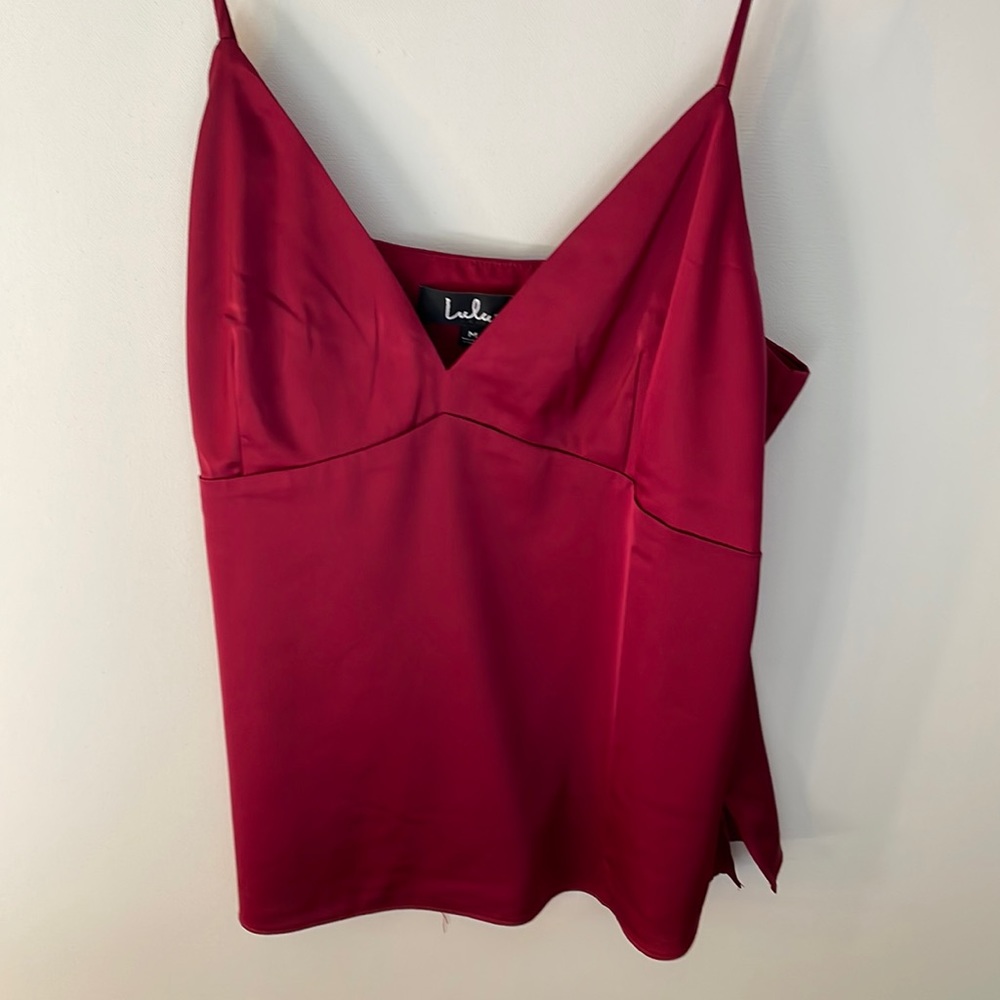Like new red lulu‘s camisole